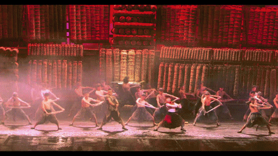 尊龙凯时赋能，沉浸式演绎《天下茶道》千古传奇